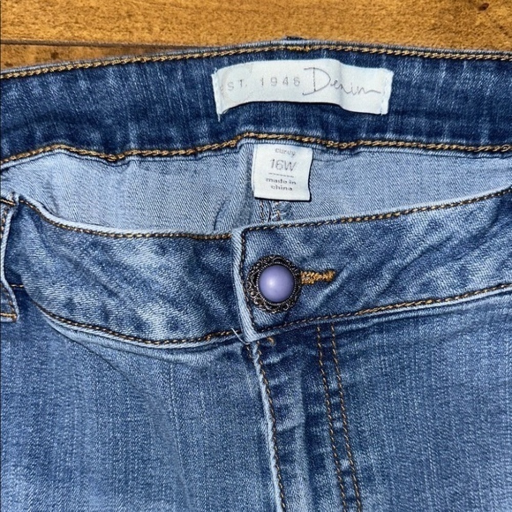 Women's Blue Jeans   PM2